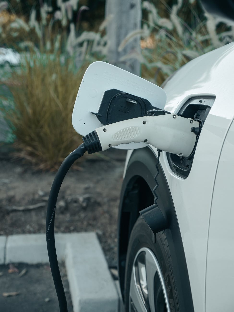 Transforming the EV Charging - Cero Smart Mobility